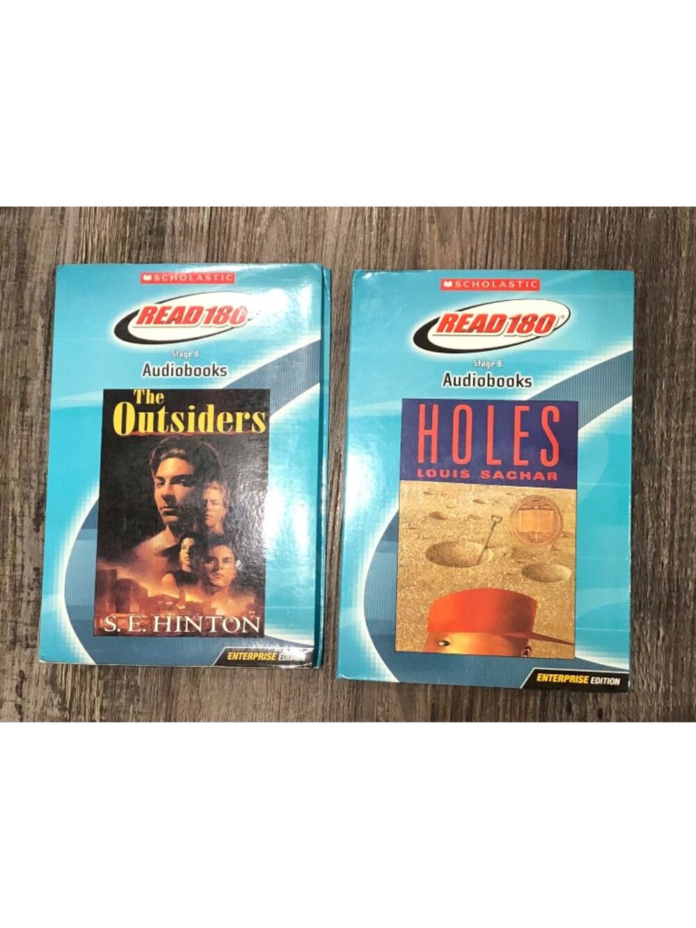 Scholastic Read180 Audio SET Lot The Outsiders & Holes 10 Total Discs!